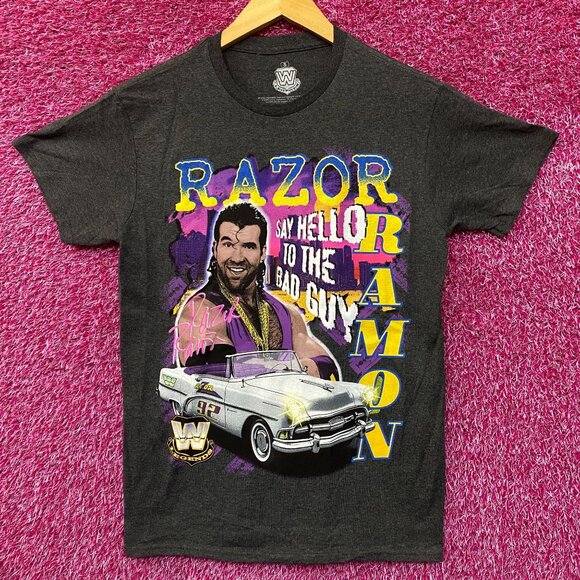 WWE Razor Ramon Say Hello To The Bad Guy T-Shirt Small - Picture 1 of 4
